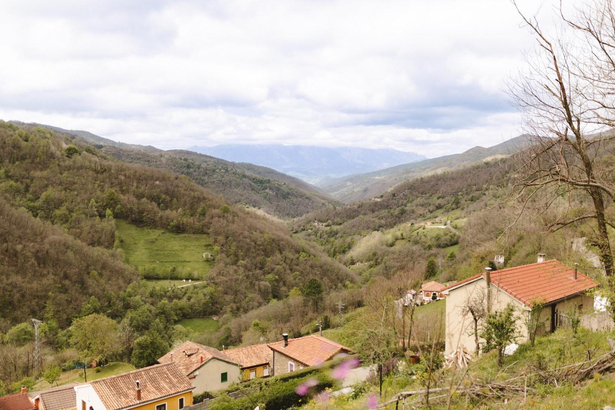 La Vallicuerra Мьерес Экстерьер фото